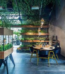 Non Traditional Wall Decor Ideas To Make A Bold Statement Of Originality Greens Restaurant Restaurant Interior Restaurant Decor