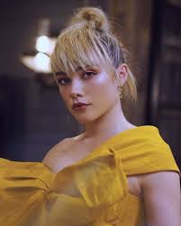 Jul 17, 2021 · florence pugh splattered the ravishing photoshoot for the upcoming issue of s moda magazine. Florence Pugh Hd Photos Beautiful Photos Hot Photos Sexy Photos Childhood Photos Leaked Photos Leaked Videos