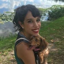 Samantha Deason's Instagram, Twitter & Facebook