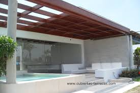 Los techos de policarbonato están formados por planchas de un material de plástico duro, resistente, liviano, durable, fácil de moldear y de teñir en las planchas para techos de policarbonato pueden ser instaladas sobre diferentes tipos de estructura y formar cerramientos de terrazas: Pin En Fotos Obras Realizadas En Lima Peru