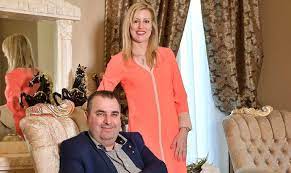 Op bezoek bij salar azimi, selfmade man en voetbalclubeigenaar. Salar Azimi De Perzische Koning Van Zeeuws Vlaanderen Parkstadactueel