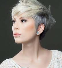 Not only is it edgy but it's cute. 20 Gorgeous Looks With Pixie Cut For Round Face