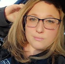 Sheila Chaplin's Instagram, Twitter & Facebook