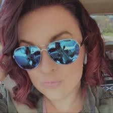 Jennifer Cogar's Instagram, Twitter & Facebook