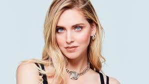 May 25, 2021 · chiara ferragni e la sorella minore valentina sarebbero ai ferri corti per questioni legate agli affari. Luxury Daily