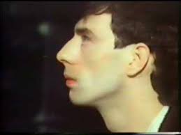 afraid of mice (on the door step 17-5-2020)