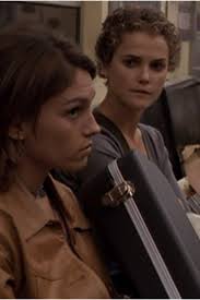 Felicity S2.E03 “Ancient History” + S2.E04 “The Depths”