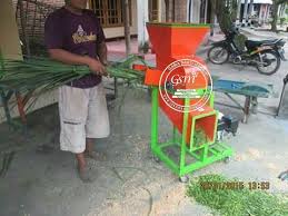 Dan setelah ini anda akan segera memesan mesin pencacah rumput gajah buatan rumah mesin ini. Mesin Pencacah Rumput Gajah Toko Mesin Madiun