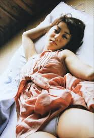 AKB48大島優子のおっぱいがエロ過ぎる下着やビキニのお宝画像集 | エロリアーナ３世 アダルト画像館