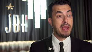 He is an actor and producer, known for beverly hills, 90210 (1990), call me fitz (2010) and cas & dylan (2013). Jason Of Beverly Hills Jewelry Store Miami What S Haute Fashion One Youtube