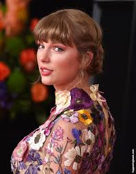 Taylor Swift Nude: Debunking Myths, Exploring Privacy, And Understanding  The Bigger Picture
