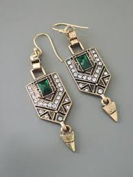 Vintage Jewelry Vintage Inspired Earrings Art Deco Earrings Emerald Green Earrings Gold Earrings Chloe S Vintage Handmade Jewelry Vintage Inspired Earrings Gold Art Deco Earrings Art Deco Earrings