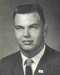 Jill Jonason's Instagram, Twitter & Facebook