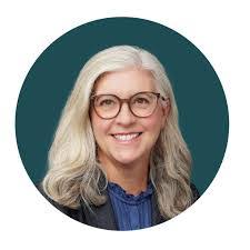 Stacey Hogan's Instagram, Twitter & Facebook