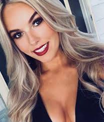 Miss Universe Australia Archives