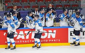 Aj napriek tomu sa však kanada dokázala zomknúť a napokon zdolať vo finále fínsko po predĺžení 2:3. 9jzadqk Cei9tm