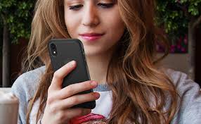 TENDLIN Coque Compatible avec iPhone XR (6,1 Pouces), Dos Rigide Mat  Translucide Toucher Confortable Etui iPhone XR