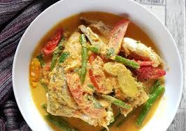 Lumuri kepala ikan kakap dengan air jeruk nipis dan 1/2 resep garam hingga rata, biarkan 1/2 jam, tiriskan, lalu lumuri dengan kelapa tumbuk hingga rata, sisihkan. Recipe Perfect Gulai Kepala Kakap Resep Us