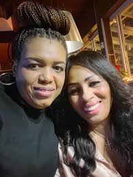 Shoutout to SassyTea. ❤️🫵 people wanna see division in CC's, but it's all  love. 👍🏼 Shoutout to the CC's bridging the gap.