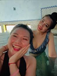 ឆ្លងឆ្នាំនេះសុំកាន់ដៃតុក្កតាហើយ😆😂