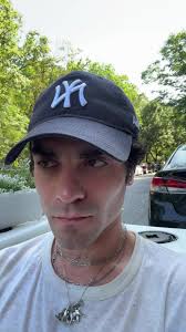 Meet Cute: Adorable Horse with Bowl Cut