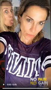 Η δέσποινα βανδή γεννήθηκε στην γερμανία. Despoina Bandh Gwgw Mastrokwsta Pozaroyn Mesa Sto Gymnasthrio Abafes