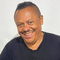 20+ "Cesar Elvir" profiles