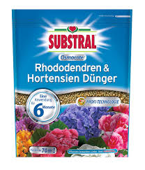 Parallel dazu sollten sie den wurzelbereich auch mit reichlich hornmehl bestreuen. Substral Osmocote Rhododendren Hortensien Dunger 1 5 Kg Dehner