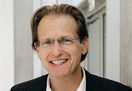 Unsere Lehrenden stellen sich vor: Prof. Dr. Michael Batz