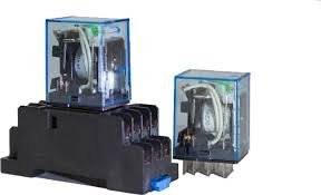 The electronic relay is a type of an electronic switch that opens or close the circuit contacts by using electronic component without any mechanical operation. Electrical Relay Types Working Uses Facts Science4fun