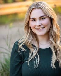 Hello! My name is Jocelyn Dawes, and I am committed to UND for the fall of  2025. I am currently considering majoring in communication sciences &  disorders, and am looking forward to