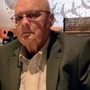 Roger Corriveau's Instagram, Twitter & Facebook