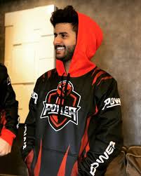 78k likes 3 720 comments shongxbong shongxbong on instagram بالله ما اجنن كل ي ثقة بهذا الكيان العظيم sweatshirts athletic jacket hoodies