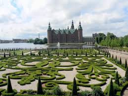 The Baroque Garden At Frederiksborg Castle In Hillerod Denmark Garden Design Baroque Design Castle