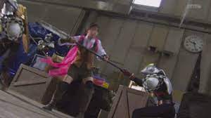 騎士竜戦隊リュウソウジャー 第29話 ゲストは元仮面ライダーwのヒロイン山本ひかる 見えた アスナ 尾碕真花 のアクションgifも 特撮ヒロイン キャプ画速報 仮面ライダーw 尾碕真花 ヒロイン
