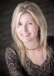 Kelly Kirkwood's Instagram, Twitter & Facebook