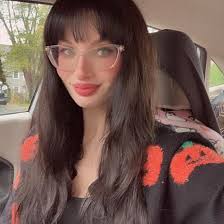 Bring Me The Horizon released Top 10 staTues tHat CriEd bloOd as a single 