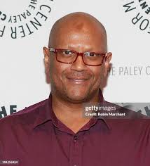 17 Photos & High Res Pictures