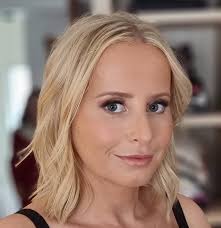 Sarah Field Make-up Artist