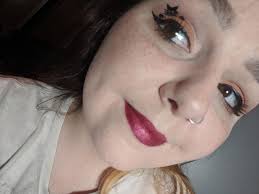 Hei Girls it's my Halloween styling from today 🤩 Everything I paint my  self 😁😁 If you want see more inspiration my insta its @beautyqueen_pl Its  light in the dark .I'm so