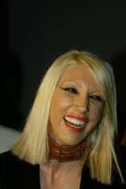 Hande Yener 12299 Uludag Sozluk Galeri