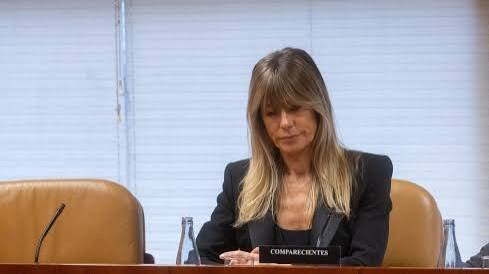 The substitute judge allows Begoña Gómez to travel to London but vetoes her attendance at the NATO summit in Ankara