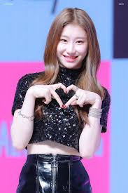 For 있지 main dancer 이채령. Itzy S Chaeryeong Couldn T Contain Her Smile After Getting Complimented By Twice S Tzuyu Kissasian