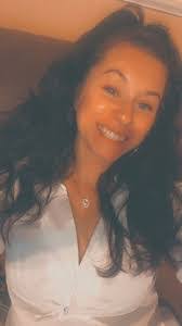 Janelle Stahl's Instagram, Twitter & Facebook