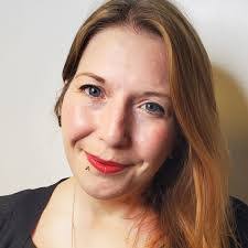 Kristen Baker's Instagram, Twitter & Facebook