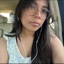 Penelope Salas's Instagram, Twitter & Facebook