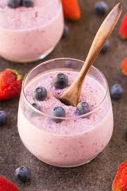 This recipe does the trick by using only six ingredients keep recovery simple with apple juice, berries, pomegranate juice, and greek yogurt. Mixed Berry Smoothie Recipe Whole30 Paleo Vegan The Big Man S World