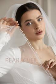 Pearl Trim Veil