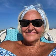 Vickie Fine (vickiefine)