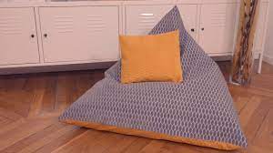 Notre coup de coeur pour le meilleur (selon nous). Couture Et Travaux D Aiguille Etsy Fr Pouf Poire Enfants Diy Couture Maison Pouf Enfant